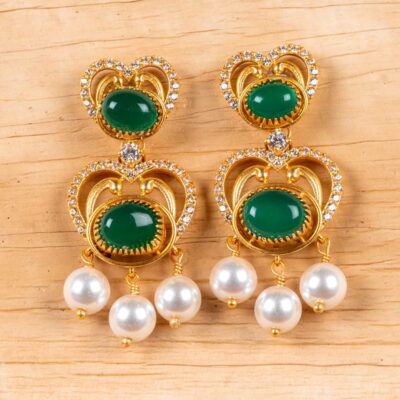 Alternative view of Mejuri Silver Earring