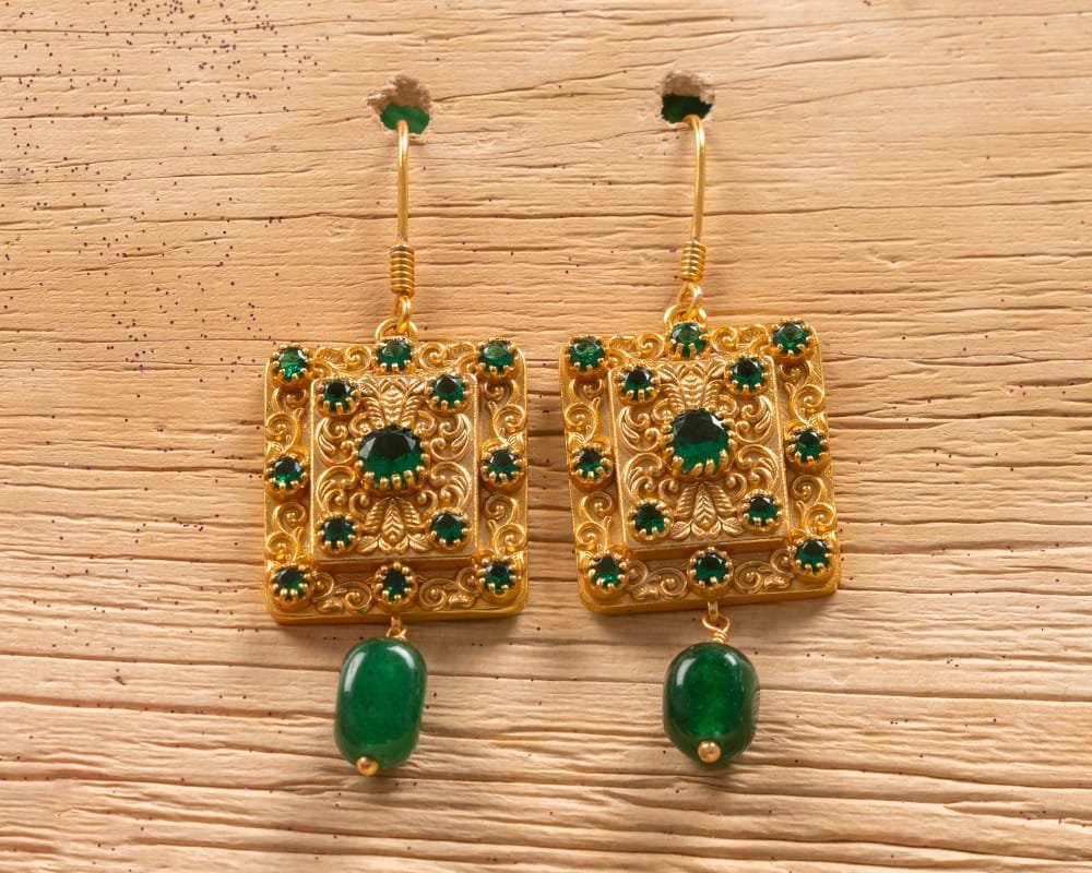 Royal Dangle Earring - Image 4