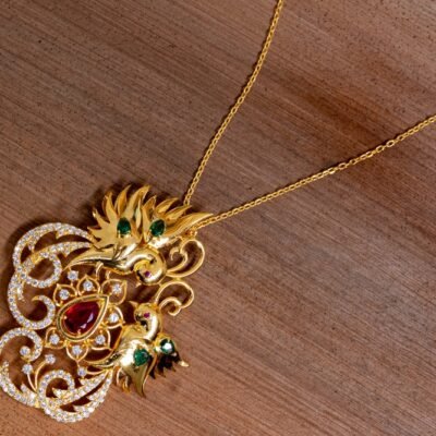 Alternative view of Parrot Necklace